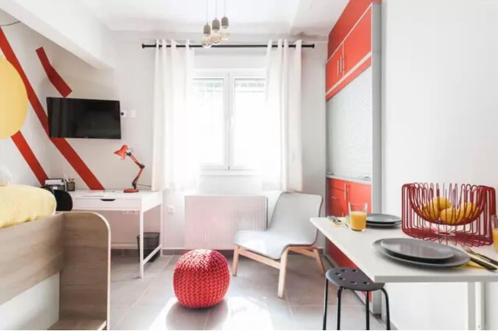 Colorful Apartment In 아테네 외부 사진